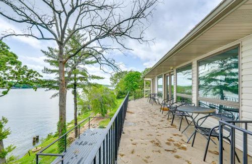 Osage Beach House | 2 Private Decks Lake-View Osage Beach Home
