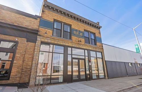 Grand Rapids Apartment | 2 Private King Suites - Walk to Nightlife