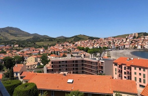 Banyuls-sur-Mer Apartment | 2-room apartment with cabin, air conditioning and private parking 200m from the beach