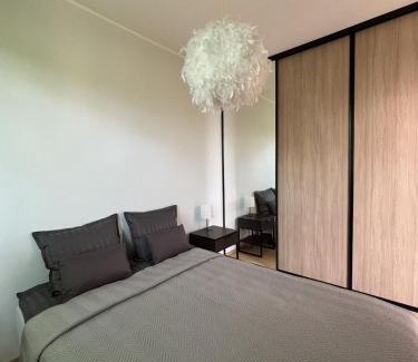 Pelgulinn Apartment | 2-Room Apt by Telliskivi & Old Town, Free Private Parking