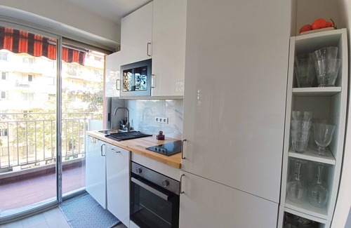 Saint-Roch Apartment | 2-rooms apartment with Wifi and balcony