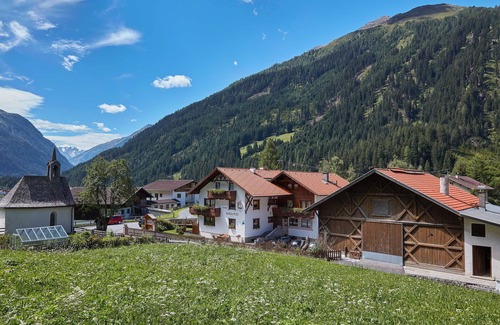 Kaunertal Apartment | 2. Schweikert - Apart Bergland