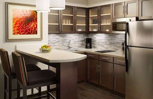 Las Colinas Apartment | 2 Spaces Pet-friendly Property w/Free Parking, Near Parmenter Gazebo Garden!