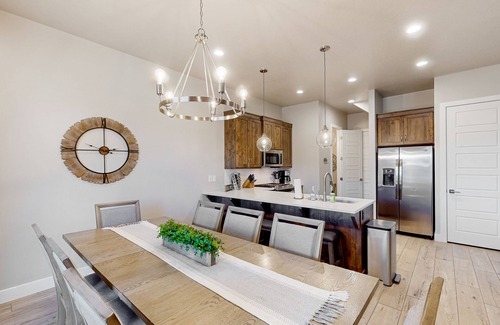 Washington County House | 2-story home with private swim spa & game room - pool & pickleball on-site