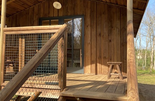 Sille-le-Philippe House | 2 wooden cabins in the heart of nature in the Chanteloup forest