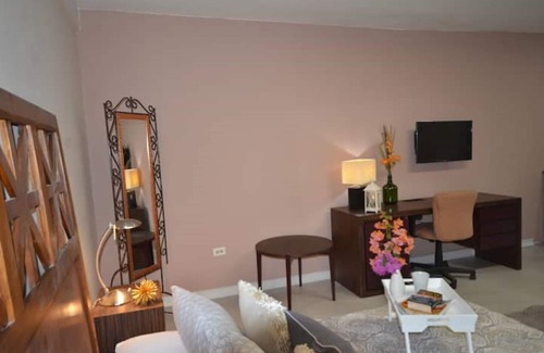 Downtown Apartment | -20% Convenient Studio Queens Park Savannah Getway