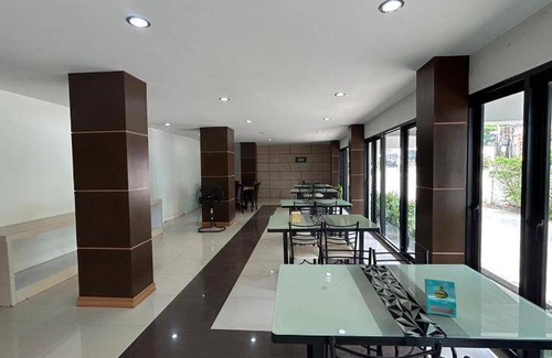 Nai Mueang Hotel | 20 m² Hotel ∙ 127 guests