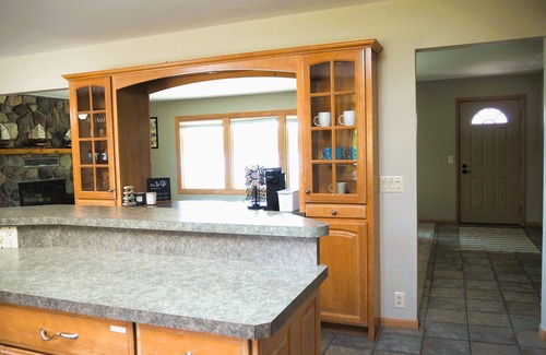 Branch House | 200 feet of lake front on 5 acres, great for accommodating large groups.