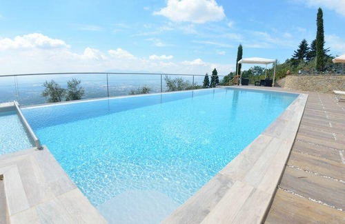 Capannori House | 200 m² House ∙ 3 bedrooms ∙ 8 guests