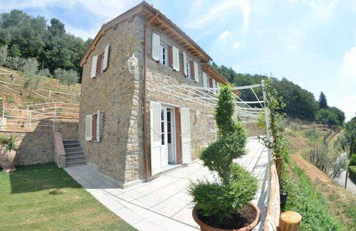 Capannori House | 200 m² House ∙ 3 bedrooms ∙ 8 guests