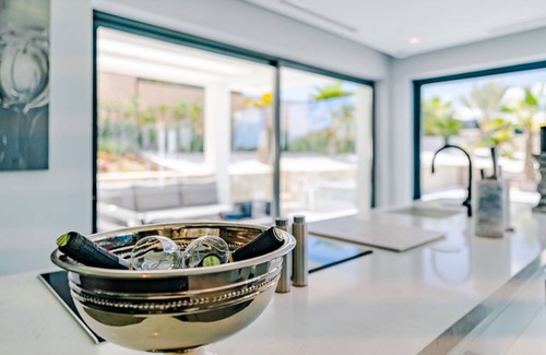 Cansalades Villa | 200 m² Villa ∙ 3 bedrooms ∙ 6 guests
