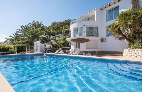 Mar Azul Villa | 200 m² Villa ∙ 4 bedrooms ∙ 8 guests