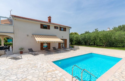 Zbandaj Villa | 200 m² Villa ∙ 5 bedrooms ∙ 9 guests