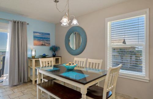 Destin Apartment | 200 yds to private gated beach access- 3BR-2BA- quiet location in the heart of Destin!