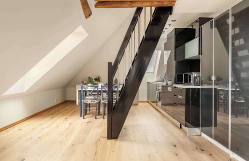 Bergen City Centre Apartment | 200m to Bryggen l Luxury 3 BR l 2min to Floibanen