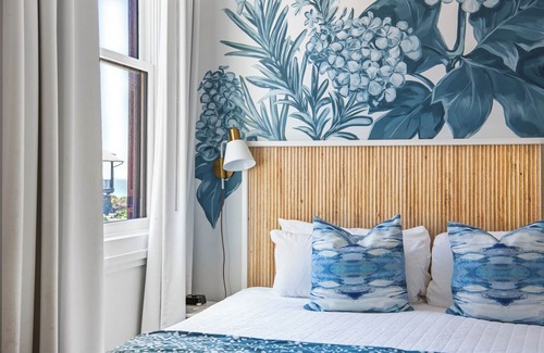 Rosemary Beach Hotel | 201 Rosemary Beach Inn - Includes Beach Chairs & Complimentary Breakfast + Access to 4 Pools