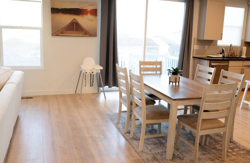 Provo Bay House | 2021 New build 3BD/2.5Bath Located 5 min. from Provo Airport and I15 Freeway!