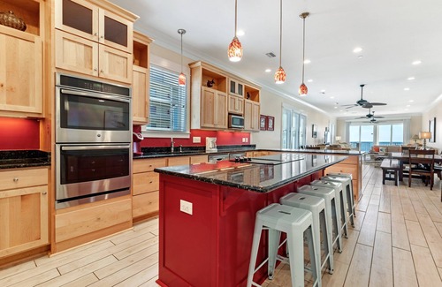 Gulf Shores House | 🥳 2026 Going fast! 😎 The Pearl. 20BR. Beachfront. Heatable Pool! ELEVATORS!