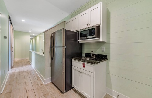 Gulf Shores House | 🥳 2026 Going fast! 😎 The Pearl. 20BR. Beachfront. Heatable Pool! ELEVATORS!