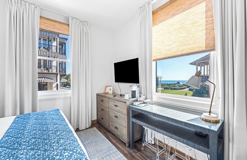 Rosemary Beach Hotel | 204 Rosemary Beach Inn - Gulf View, Beach Chairs, Complimentary Breakfast + 4 Pools