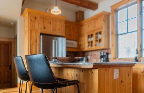 Mountain Village House | 215 Double Eagle B2 - A Picturesque Cabin