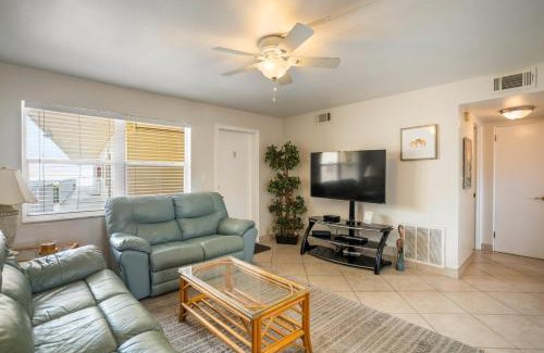 Madeira Beach House | 229 Surf Song Resort