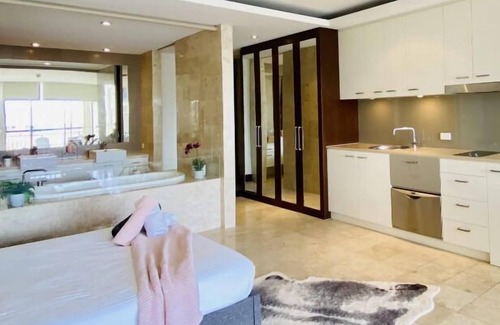 Casuarina Apartment | 237 Oaks Santai – Second Floor Studio Apartment