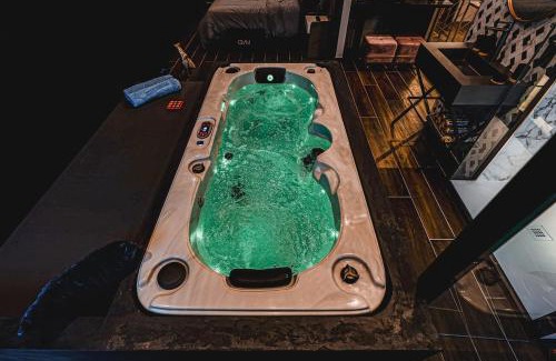 Paceville Apartment | 2401 at Mercury by AURA