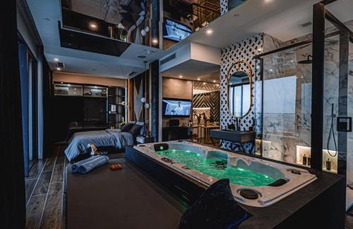 Paceville Apartment | 2401 at Mercury by AURA