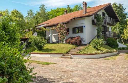 Cerovlje Villa | 249 m² Villa ∙ 3 bedrooms ∙ 6 guests