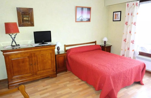 Aix-les-Bains City Center Apartment | 26 m² Studio flat ∙ 1 bedroom ∙ 2 guests