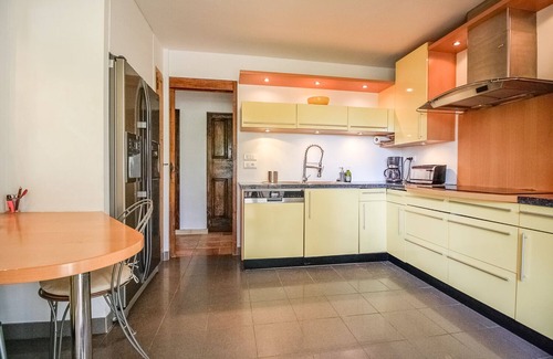 Rognes Villa | 260 M2 STONE HOUSE BETWEEN AIX-EN-PROVENCE AND LUBERON ON 2 HA LOT ,NATURAL POOL