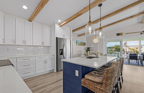 Fort Myers Beach House | 265 Canal Front w/Heated Pool, 3 BR, Free Parking