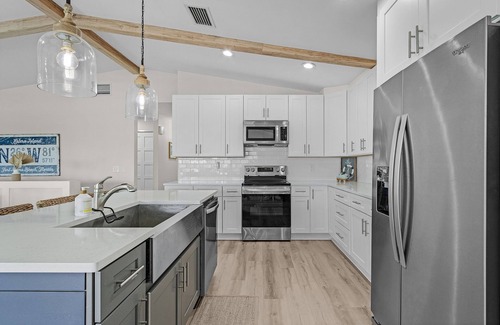 Fort Myers Beach House | 265 Canal Front w/Heated Pool, 3 BR, Free Parking