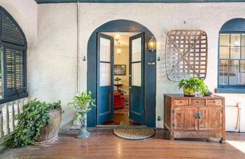 French Quarter Bed & Breakfast | 27 State Street