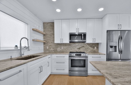 Lighthouse Point House | 2741 Managed by Brampton Park