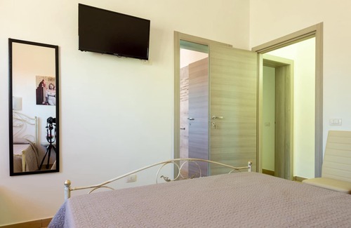 Boncore Apartment | 2767 Residence Annarita - Camere by BarbarHouse