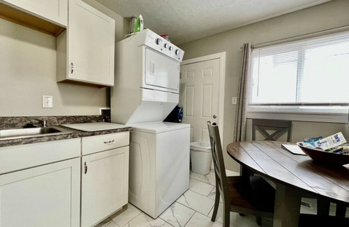 New Miami Apartment | 285 Whitaker unit B NEW · A Great Place for Workers on Whitaker