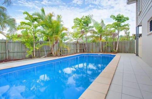 Rainbow Beach House | 29 Cypress Avenue Rainbow Beach