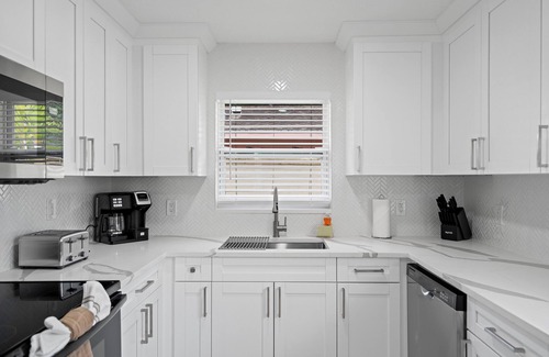 Largo Apartment | 2B2B duplex 10 min to the beach
