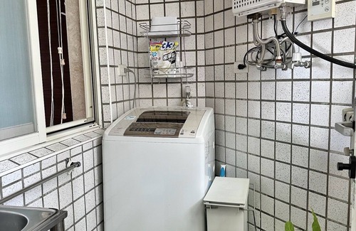 Xinyi Apartment | 2bd/2ba Taipei Skyline Views|Xinyi District|Walk to Taipei 101 & Xiangshan