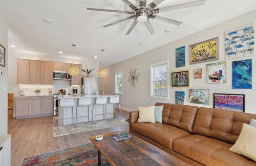Germantown Apartment | 2Bd/2Ba w/parking! Close to Ky Expo Ctr &CHDowns!