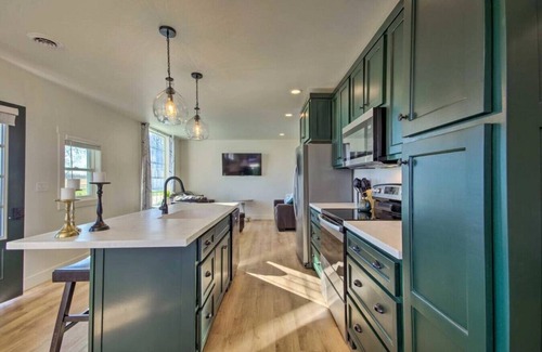 Rolla Other | 2BD/2BTH New Farm Cottage off 44