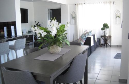 Vilomar Apartment | 2BDR Private home with AC & Gated Parking - Luquillo Beach