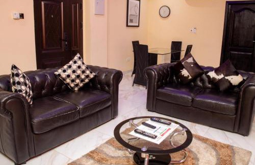 Accra Apartment | 2Bed Apartment Sleeps 4 - Parking Wifi