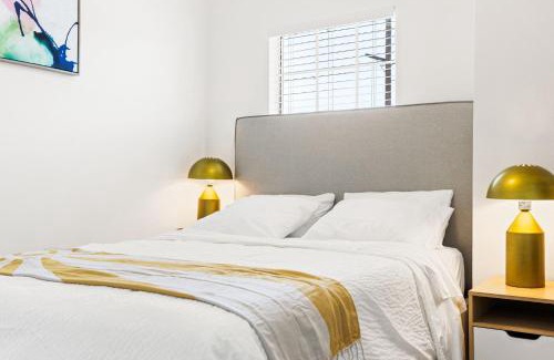 Alhambra House | 2Bedroom home - Marengo Estate