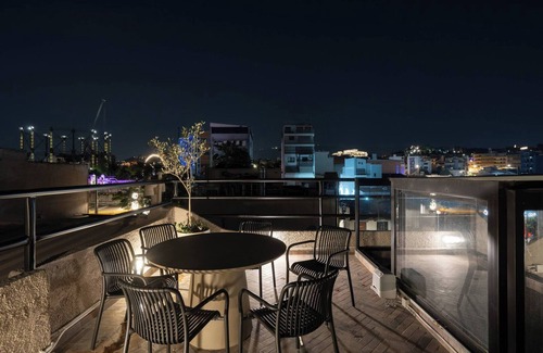 Thissio Apartment | 2BR Apt Acropolis Rooftop view