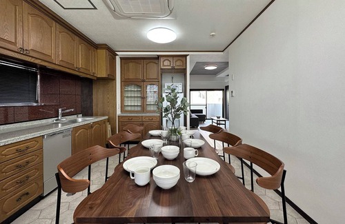 Minami Ward Apartment | 2Br Apt for 10ppl Very Good Location