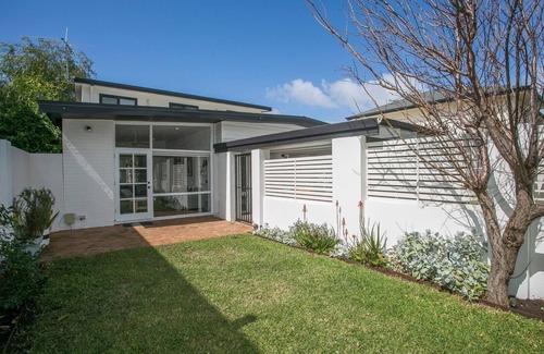 Scarborough House | 2BR Coastal Haven with Space to Move