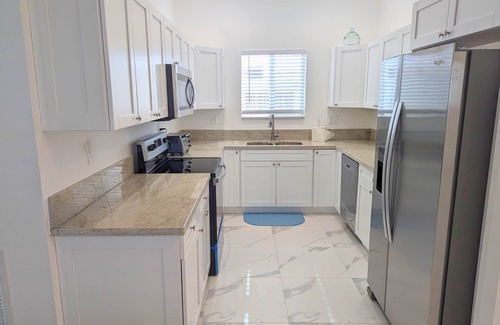 Downtown Fort Lauderdale House | 2BR Fall into Sunshine - Nov 10% Off 4+ Nights